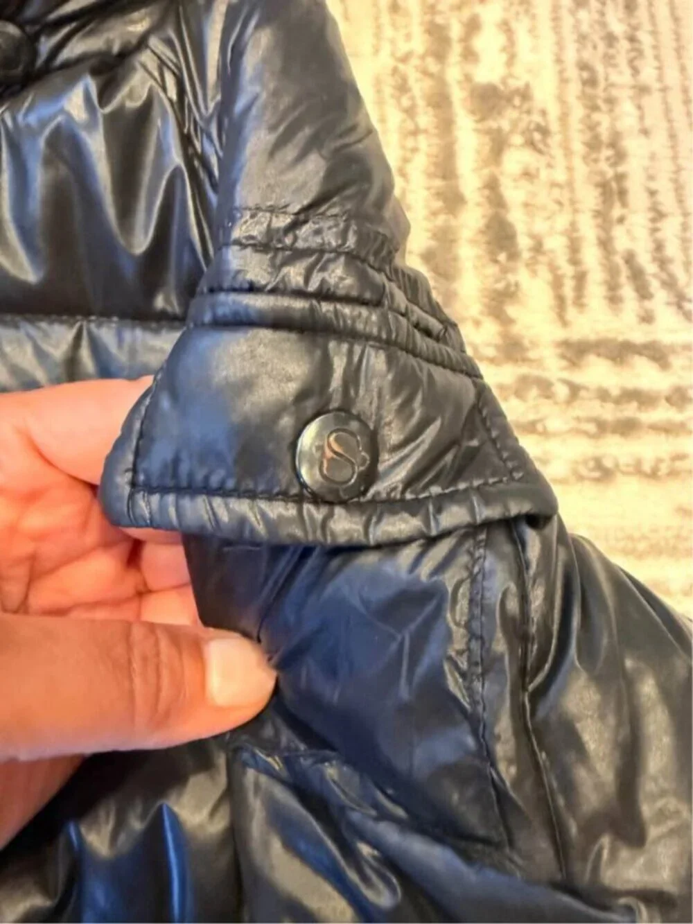 S13 girls size 4 Black Down Fill Puffer Winter coat Retails $170